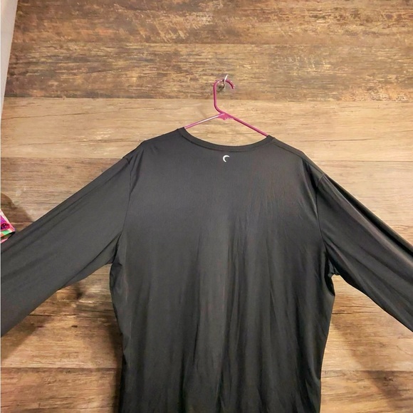 ZYIA Classic Black Long Sleeve Top - Picture 3 of 7